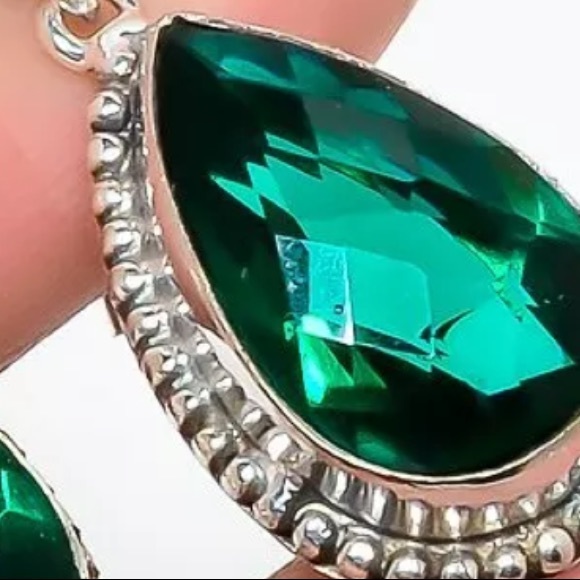 Russian Chrome Diopside silver earrings - Picture 3 of 4